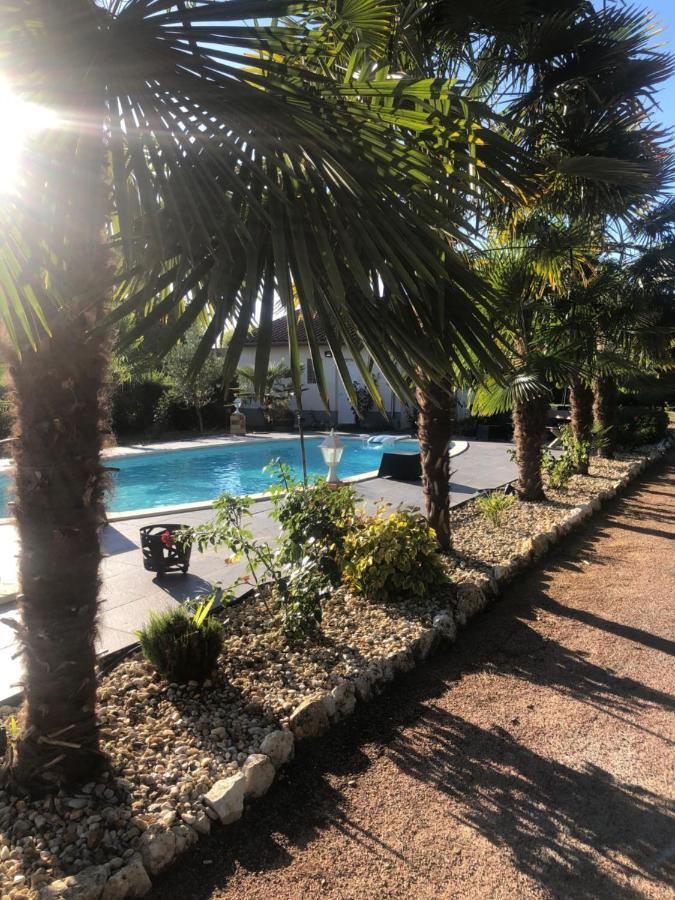 Villa Bergerac Avec Piscine Exterior photo